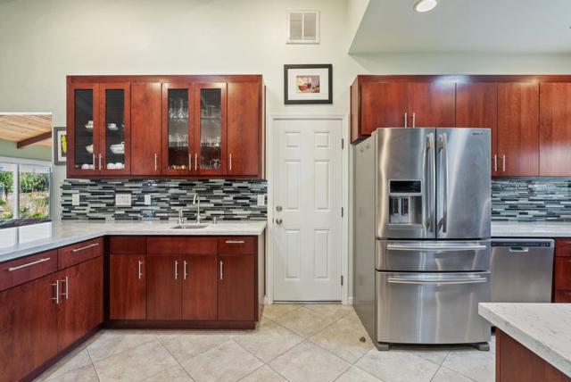 141 Holliday Drive, Hollister CA: https://media.crmls.org/mediaz/3cb59039-50a8-4b5e-bf63-52160386f638.jpg