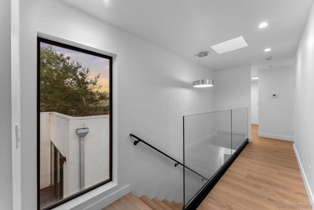 3653 Wilson Ave, San Diego CA: https://media.crmls.org/mediaz/3cb71b1b-517b-40aa-95f0-a4cc833b2684.jpg