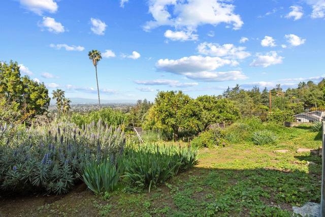 15711 Highland Drive, San Jose CA: https://media.crmls.org/mediaz/3cb7b858-0b81-4b88-b6b7-7f14bb163bf5.jpg