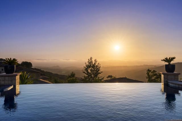 7778 Camino Sin Puente, Rancho Santa Fe CA: https://media.crmls.org/mediaz/3cb80e5d-dff6-48a8-a352-ce1e89861130.jpg