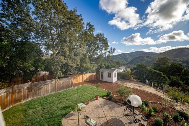 70 Valle Vista, Carmel Valley CA: https://media.crmls.org/mediaz/3cb82781-45e5-4a29-823e-6de61dd51fef.jpg