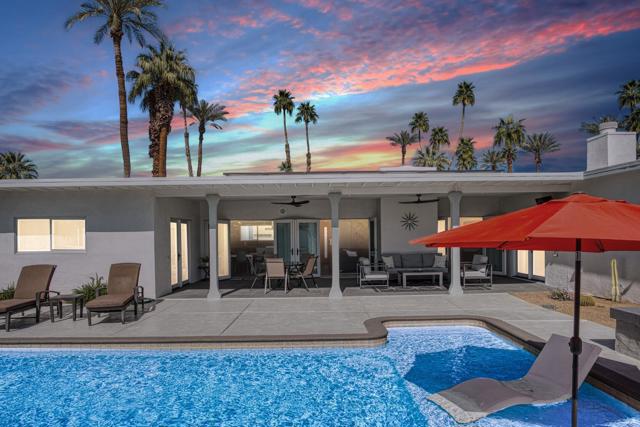 Image 42 of 58 For 75475 Desert Park Drive