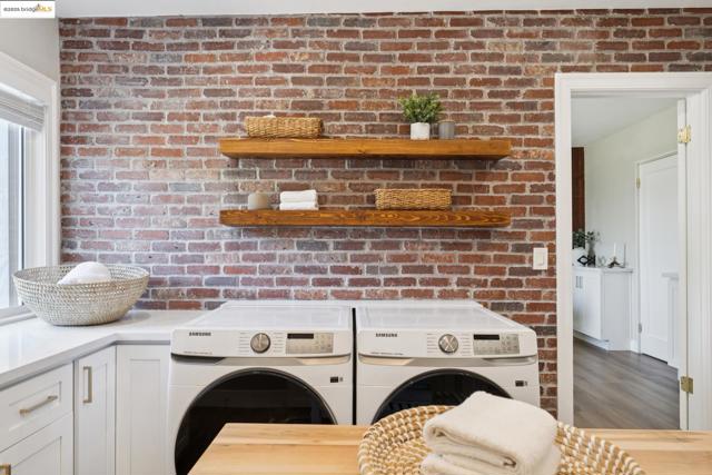 744 Coventry Road, Kensington CA: https://media.crmls.org/mediaz/3cb8a58a-6ed6-4ec2-9587-bffd7c2241ca.jpg