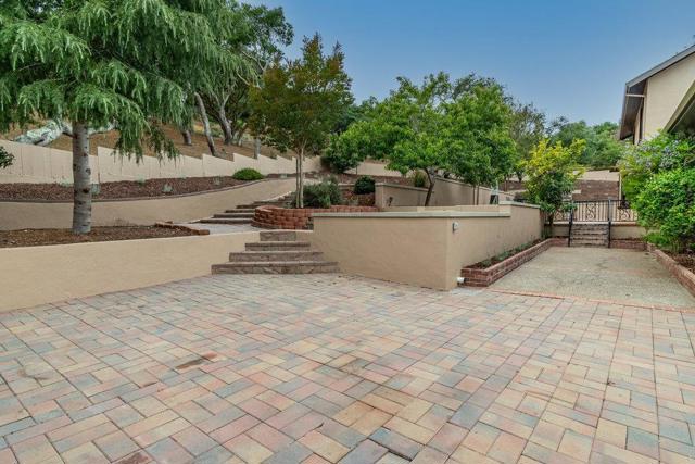 6020 Sherry Lee Lane, Salinas CA: https://media.crmls.org/mediaz/3cb962d3-cb5d-4afe-ad8b-d714507acd1b.jpg