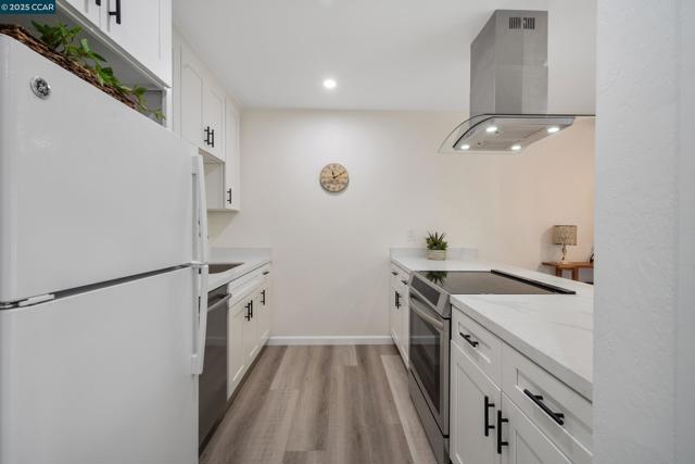 2418 Pleasant Hill Rd., Pleasant Hill CA: https://media.crmls.org/mediaz/3cbd1a5b-7151-49be-a684-8b9b9cf799d5.jpg