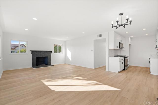 Detail Gallery Image 17 of 47 For 1480 Vicksburg Dr, El Cajon,  CA 92021 - 4 Beds | 2 Baths