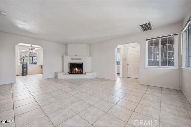 Detail Gallery Image 4 of 11 For 45027 Division St, Lancaster,  CA 93535 - 3 Beds | 2 Baths