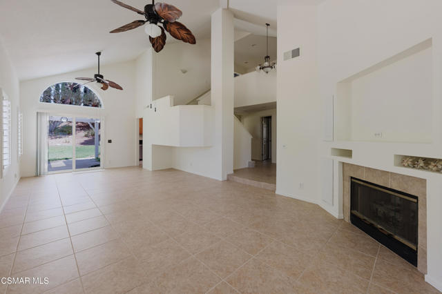 4540 Road Mill Valley Road, Moorpark CA: https://media.crmls.org/mediaz/3cc01540-9d21-47d2-a3f6-8aaf853aab93.jpg