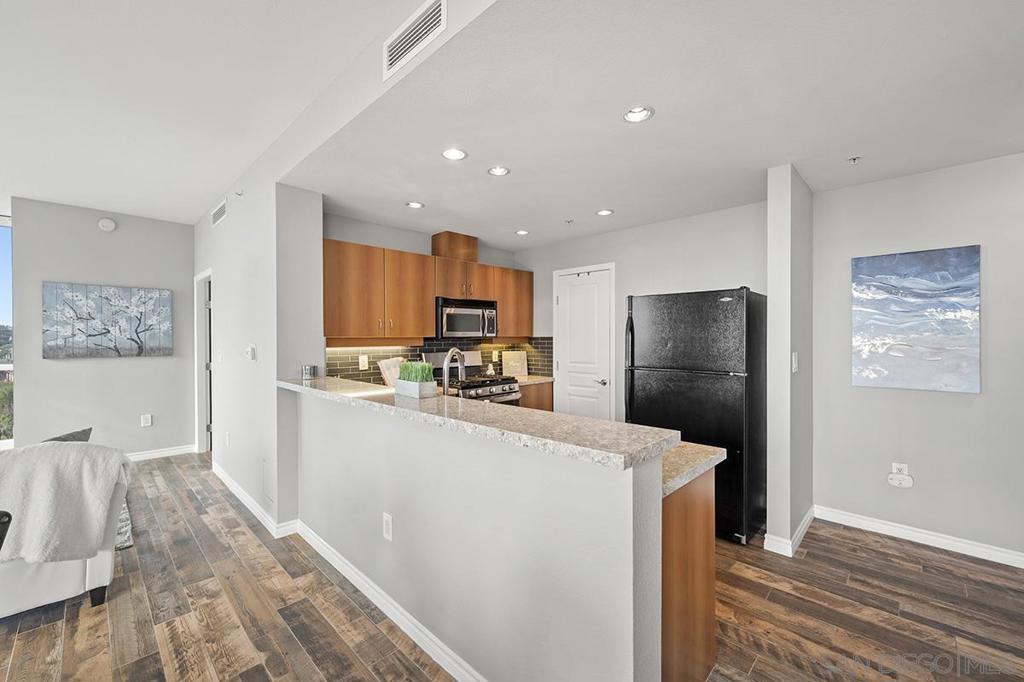 300 Beech St - photo 15