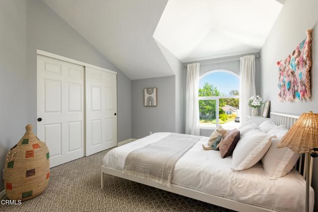131 Christopher Lane, Ojai CA: https://media.crmls.org/mediaz/3cc0d31c-fd38-4236-952d-16cc4ef51737.jpg