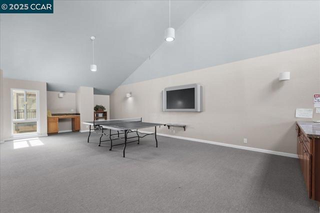 8975 Alcosta Blvd, San Ramon CA: https://media.crmls.org/mediaz/3cc31d37-1ea5-4da9-b85d-5c9db33d4845.jpg