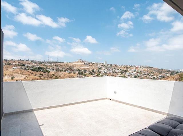 Detail Gallery Image 14 of 17 For 96 Pelicanos, –,  CA 99999 - 3 Beds | 3/1 Baths