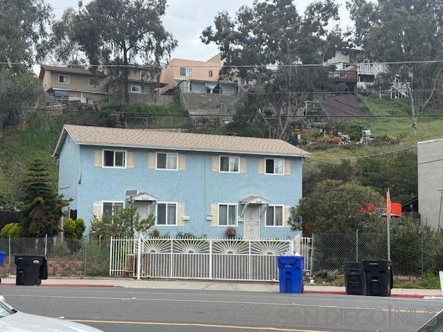 4666 HOME, San Diego CA: https://media.crmls.org/mediaz/3cc6bfb0-5c23-4cf3-ba4e-b825e473a8f3.jpg