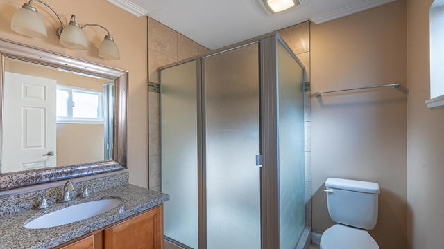 43120 Texas Avenue, Palm Desert CA: https://media.crmls.org/mediaz/3cc846e7-acad-42cb-9ede-0ae71cc5dd82.jpg