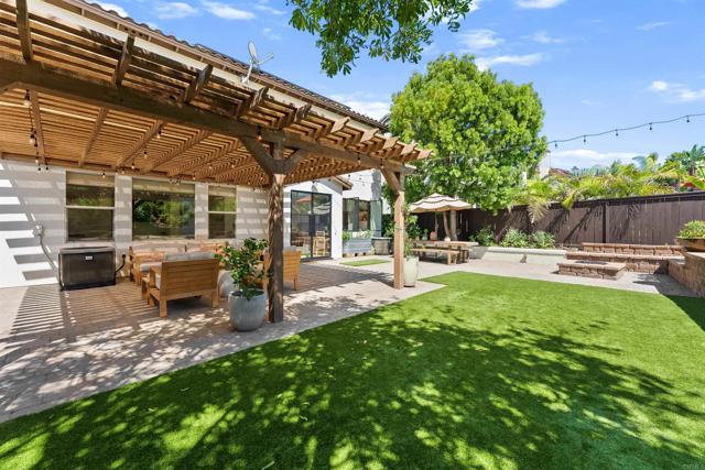 1413 Rivercrest Road, San Marcos CA: https://media.crmls.org/mediaz/3cc87b8e-f5ea-4027-92d0-d8992508ebe1.jpg