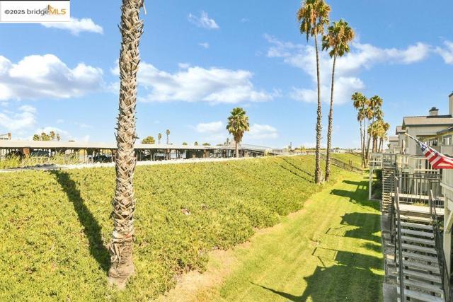 3511 Wells Road, Oakley CA: https://media.crmls.org/mediaz/3cc92f30-0ab9-4d9e-8ec6-92c1b022c665.jpg