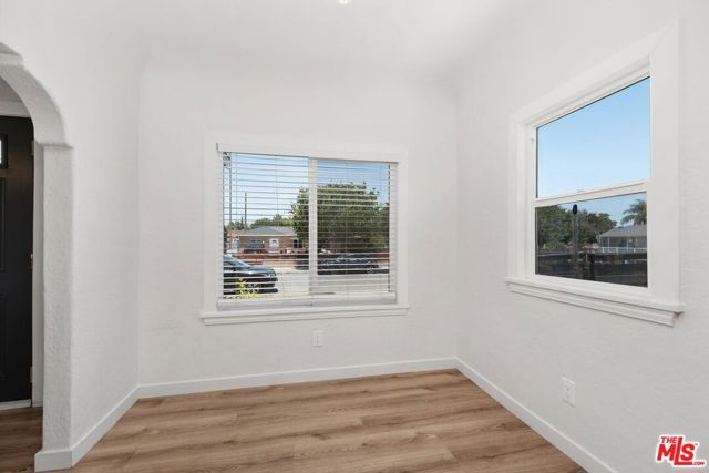 672 E 119th Street, Los Angeles CA: https://media.crmls.org/mediaz/3cc9632a-7e1f-4b45-a22d-0a63e93b88a3.jpg