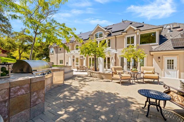 16541 Cypress Way, Los Gatos CA: https://media.crmls.org/mediaz/3cc98ae4-9d7b-434e-b611-b4ca164abcbf.jpg