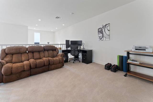 45139 Challenge, Fremont CA: https://media.crmls.org/mediaz/3cca6987-1769-4d55-bb76-9200e7dcd629.jpg