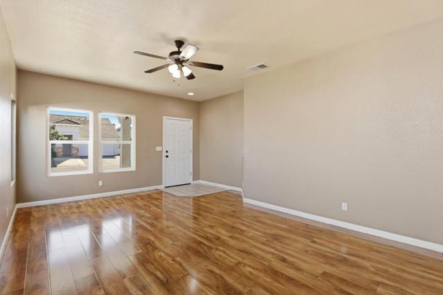 Image 7 of 35 For 8506 Tambor Way