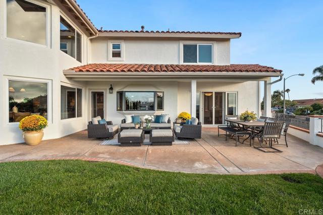 Detail Gallery Image 32 of 45 For 401 Santa Dominga, Solana Beach,  CA 92075 - 5 Beds | 3 Baths