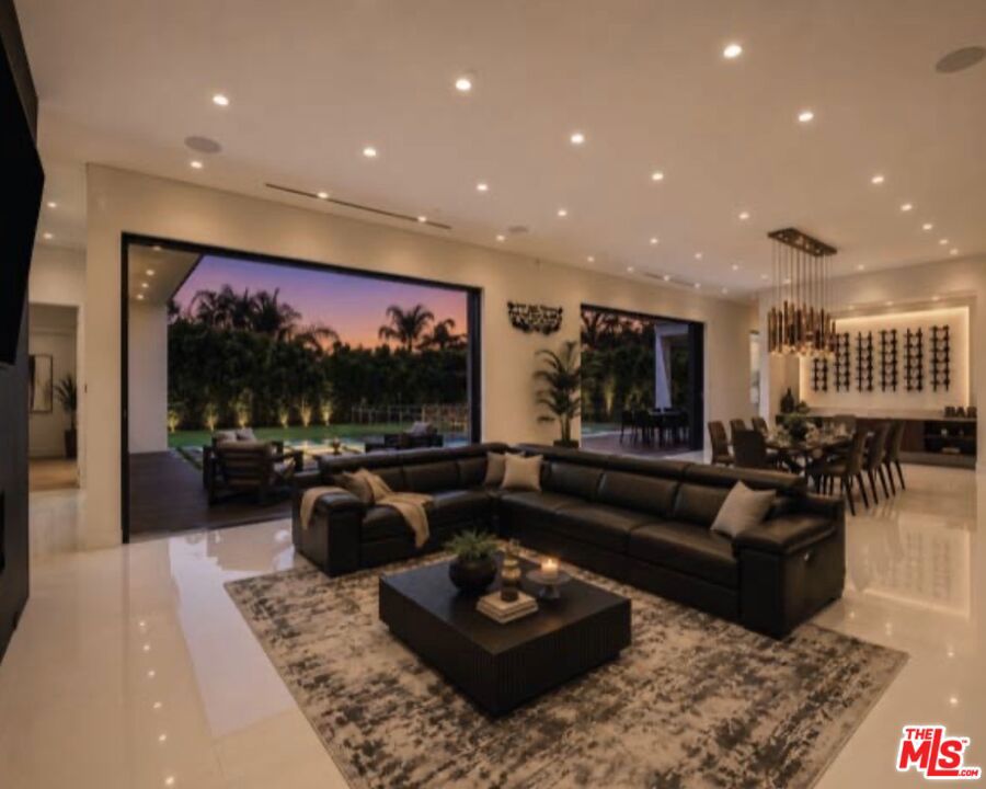 MLS #26861255 image #12