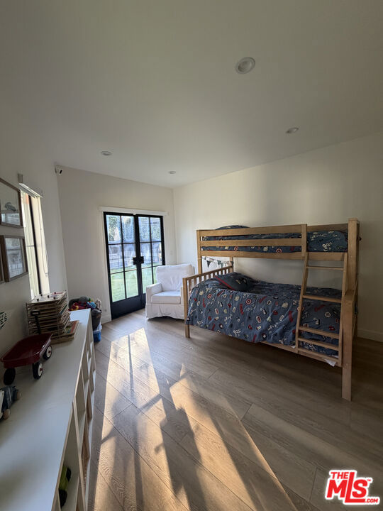 1430 Stearns Drive, Los Angeles CA: https://media.crmls.org/mediaz/3cce605e-8fcc-4459-838e-cd640412a47a.jpg