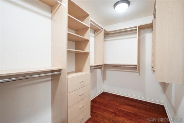 5448 Caminito Bayo, La Jolla CA: https://media.crmls.org/mediaz/3ccf40bf-c01c-4a71-9e6a-fba3fa1d93f9.jpg