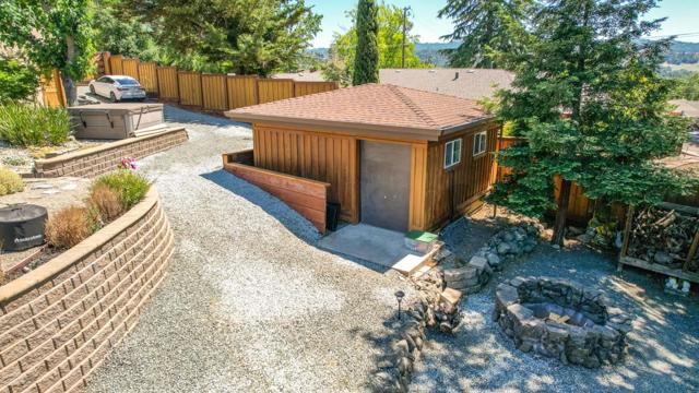 25 Adeline Drive, Walnut Creek CA: https://media.crmls.org/mediaz/3cd02fbe-e37f-484e-84c6-e6680016e0d6.jpg