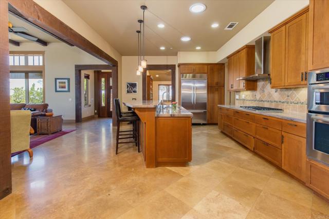 Detail Gallery Image 14 of 70 For 284 Ramona Real, Ramona,  CA 92065 - 3 Beds | 2 Baths