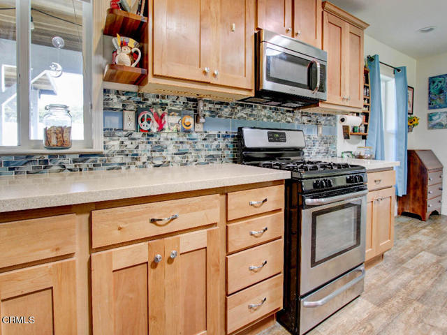 Detail Gallery Image 9 of 39 For 19301 Benson Ln, Fort Bragg,  CA 95437 - 2 Beds | 2 Baths