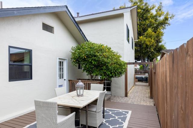 303 Del Robles Avenue, Monterey CA: https://media.crmls.org/mediaz/3cd288d5-5f69-4a48-9ca8-fb63e71ce073.jpg