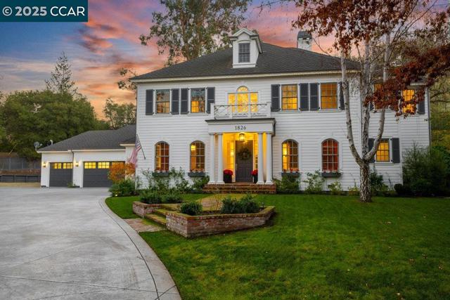 1826 Alameda Diablo, Diablo CA: https://media.crmls.org/mediaz/3cd2d1b2-6a96-466e-8b9a-f85e346c3371.jpg