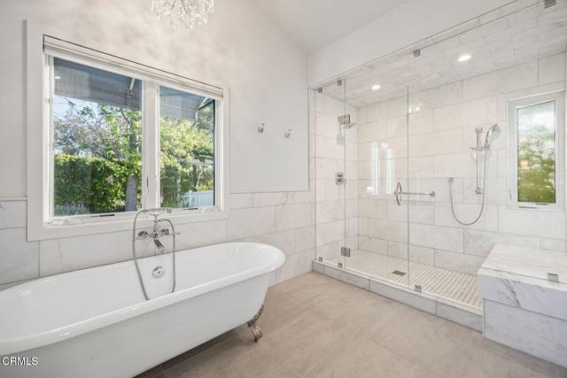 Detail Gallery Image 18 of 50 For 10929 Encino Dr, Oak View,  CA 93022 - 3 Beds | 3/1 Baths