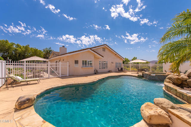 2210 Via Loma, Camarillo CA: https://media.crmls.org/mediaz/3cd58435-13ee-48af-b23c-6dba13af9c30.jpg