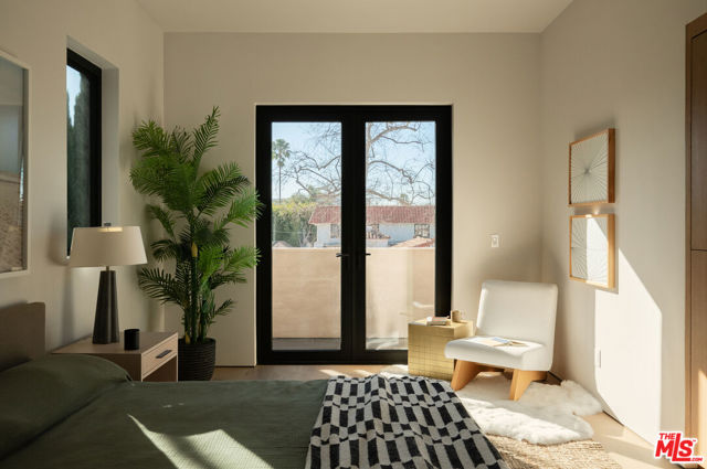 6671 Colgate Avenue, Los Angeles CA: https://media.crmls.org/mediaz/3cd5b561-04cf-488f-aa4b-7b5ed9713cc4.jpg