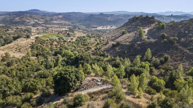 Detail Gallery Image 12 of 27 For 11144 Calle Oro Verde, Valley Center,  CA 92082 - – Beds | – Baths