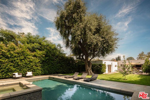 1841 Rose Villa Street, Pasadena CA: https://media.crmls.org/mediaz/3cd8b474-3701-4f63-80c3-828ea7a4b953.jpg