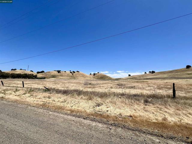 0 Briones Valley Rd, Brentwood (CC) CA: https://media.crmls.org/mediaz/3cd9273d-a2d1-41d1-88bd-f70c9de20c67.jpg