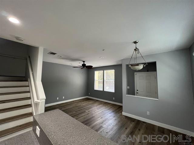MLS #250026032SD img 6