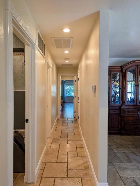 8442 Chenin Blanc Lane, San Jose CA: https://media.crmls.org/mediaz/3cdb79e3-5f12-4152-8bdd-b20ba1769845.jpg