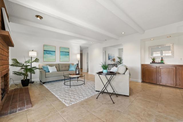 Detail Gallery Image 25 of 57 For 2717 Alexander Dr, Escondido,  CA 92029 - 4 Beds | 2/1 Baths