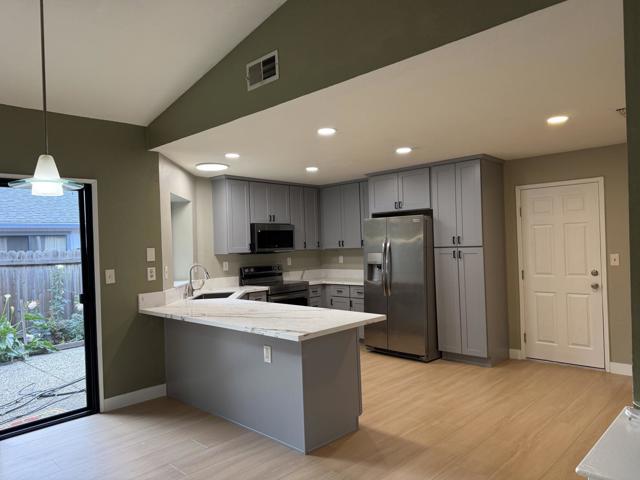 Image 13 of 38 For 1870 Azurite Way