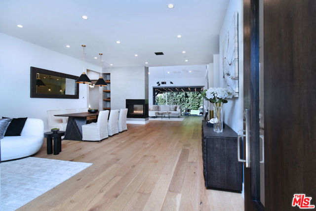 4433 Beck Avenue photo 8