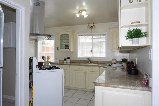1064 Meridian Avenue, San Jose CA: https://media.crmls.org/mediaz/3cdee174-b275-4982-97e0-74679e941c39.jpg