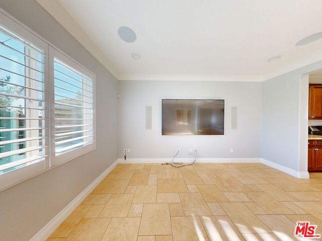 19320 Carranza Lane, Santa Clarita CA: https://media.crmls.org/mediaz/3ce02c1c-b42c-46f5-87c6-ec46b6f89d4a.jpg