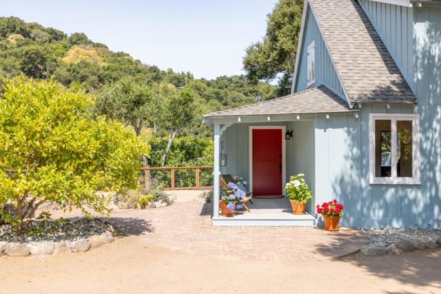 18 Upper Circle, Carmel Valley CA: https://media.crmls.org/mediaz/3ce0faee-127b-4f26-b6f3-0eafd14aa0f8.jpg