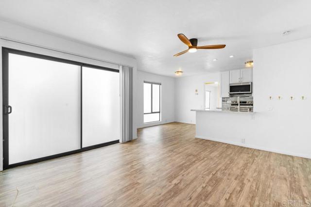 Detail Gallery Image 7 of 37 For 1235 Parker Pl 3j,  San Diego,  CA 92109 - 2 Beds | 2 Baths