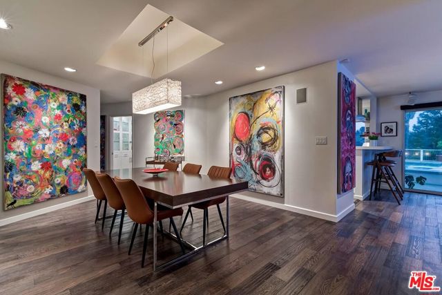 2224 Hercules Drive, Los Angeles CA: https://media.crmls.org/mediaz/3ce1d456-4a90-4a06-a79c-b06c8c259476.jpg