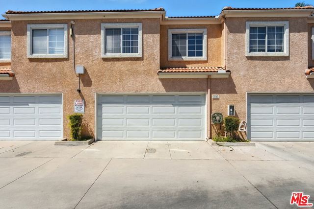 4044 Rosemead Boulevard, Pico Rivera CA: https://media.crmls.org/mediaz/3ce22ad4-c6a2-482b-bb08-b17a903aec3d.jpg